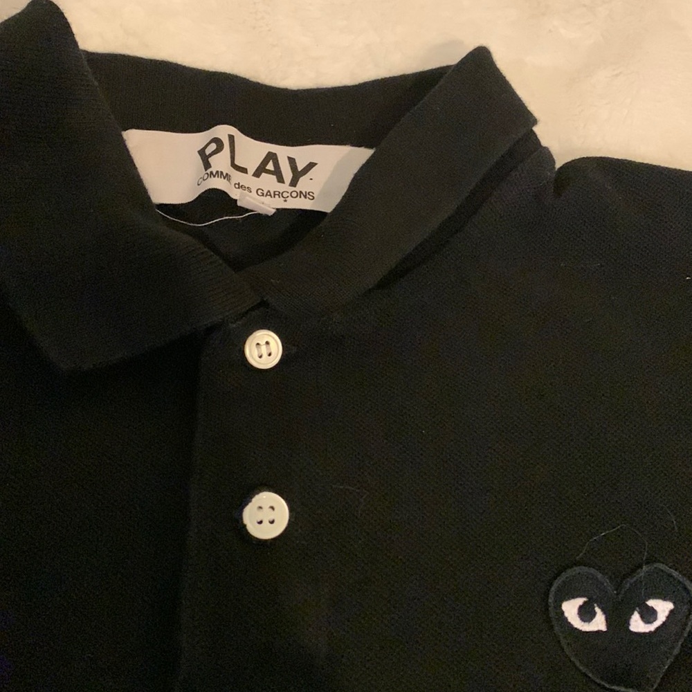 COMME DES GARÇONS PLAY MEN’s Polo Shirt Large - fits like small - Black heart !!